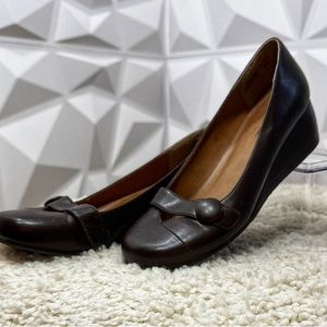 Like NEW!  Curfew Heels